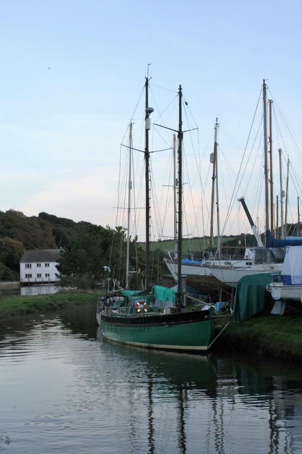 The Old Boathouse Vila Gweek Exterior foto
